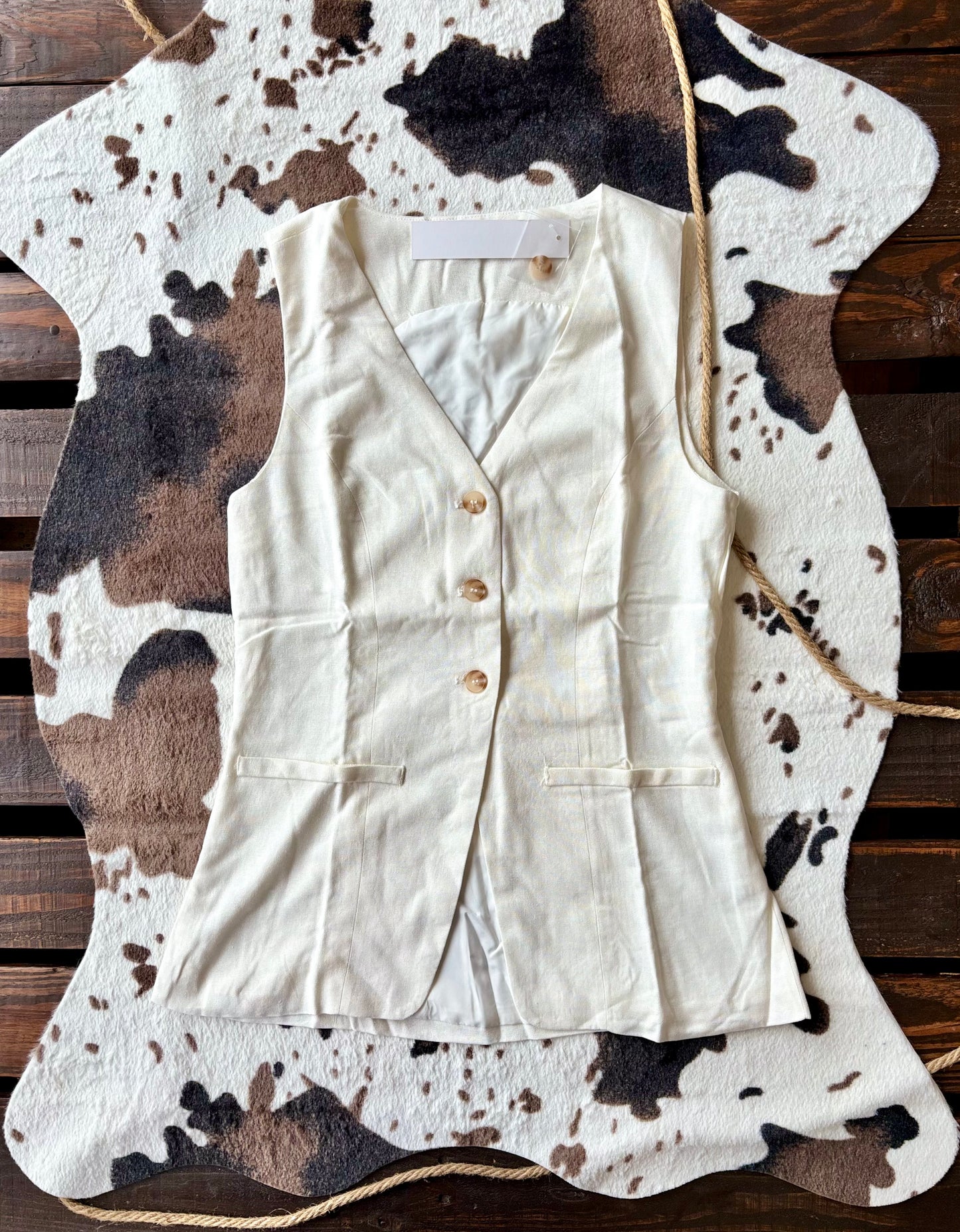 Alma vest top